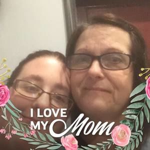 Meet your Posher, Desiree